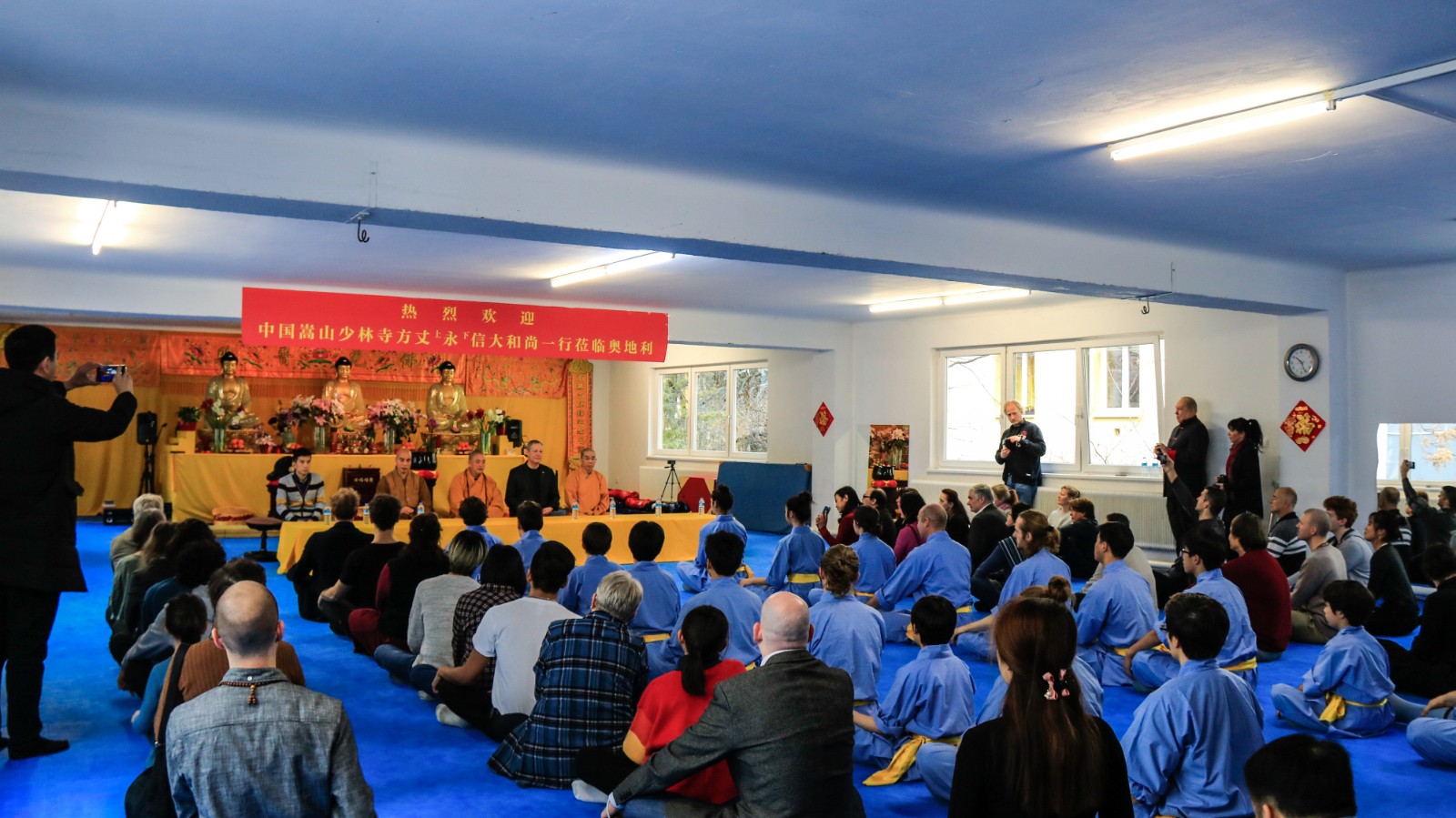 05-永信方丈在奧地利少林文化中心考察指導(dǎo).jpg