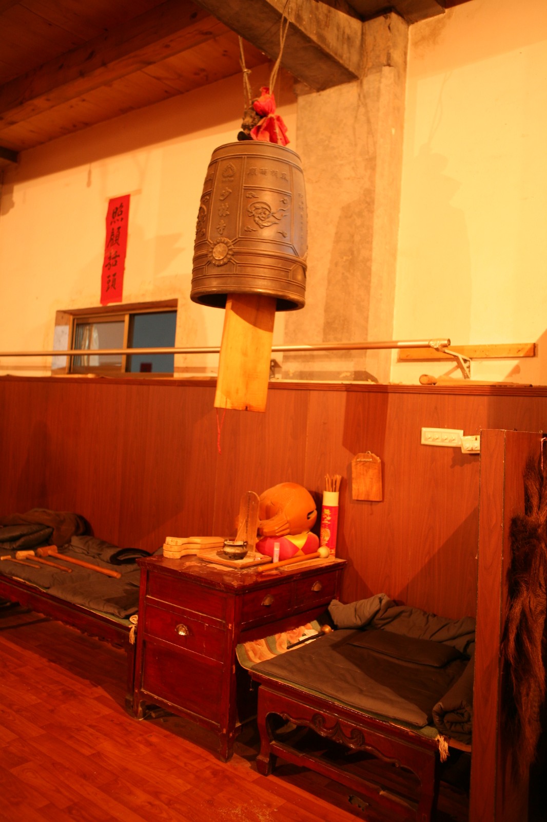 禅堂钟板.JPG