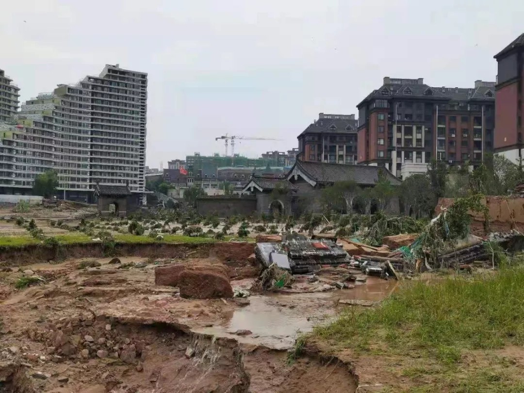 山門廣場.jpg